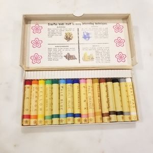 *VINTAGE* Unused Sakura Oil Pastels made in Japan